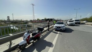 Motosiklet sürücüsü kazada yaralandı
