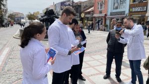 Öğrenciler, e-Nabız hakkında bilgilendirdi