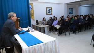 Tabakoğlu, öğrencileri ile buluştu
