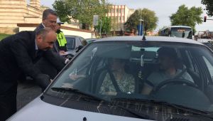 Vali Canalp'ten emniyet kemeri farkındalığı