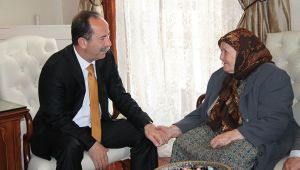 Gürkan'dan Anneler Günü mesajı