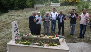 İsmail Saraç mezarı başında anıldı
