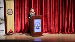 Kadınların kurduğu vakıflar ele alındı