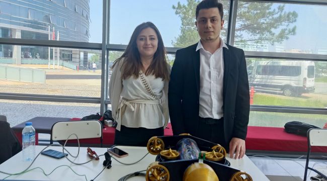 Öğrenciler projelerini sergiledi
