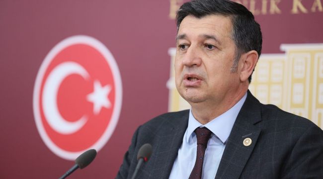 ‘Şeker ithal eden tarım bakanı tarihe geçti’