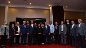 Vali Canalp Edirnelilerle vedalaştı