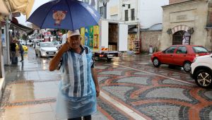 Edirne’de sağanak yağış etkili oldu
