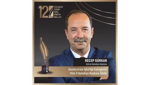 Gürkan’a Yılın Belediye Başkanı Ödülü