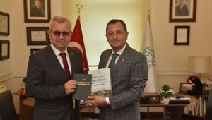 Helvacıoğlu, Cüneyt Yüksel'i ziyaret etti