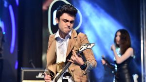 Müzik yarışmasında iki okul finalde