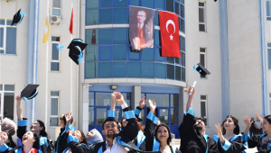 Öğrenciler mezuniyetle uğurlandı