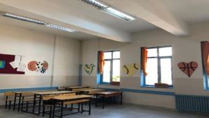 Okulun duvarları projeyle renklendi