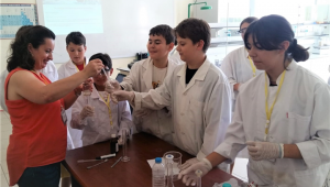 Bilim kampı ile çocuklar hem eğlendi hem öğrendi