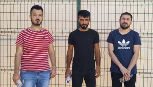 Geri itilen düzensiz göçmenler yaşadıklarını anlattı