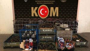 Gümrük kaçağı araç parçaları ele geçirildi