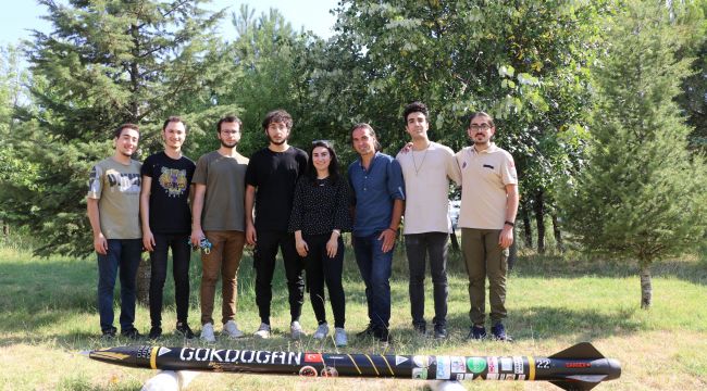 Üniversite öğrencilerinin geliştirdiği roket TEKNOFEST'te