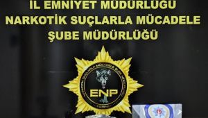 1 kilo 478 gram esrar ele geçirildi