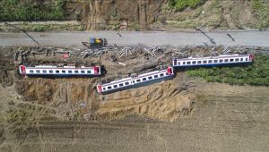 Tren kazasındaki 9 görevliye daha kamu davası