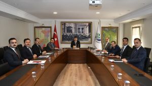 Yeni kaymakamlarla ilk toplantı