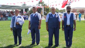 Er meydanındaki cazgırlar usta-çırak ilişkisiyle yetişiyor