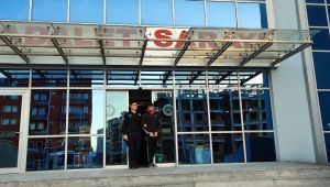Hırsızlık şüphelisi çatı katında yakalandı