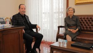 ‘Öğretmenlerimizin günü kutlu olsun’