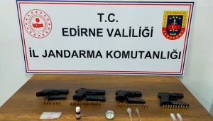 Uyuşturucu ve silahla yakalanan 6 kişi gözaltında