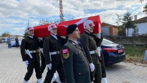 Vefat eden Kore gazisi toprağa verildi