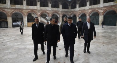 Vali Kırbıyık, Rüstempaşa Kervansarayı’nı inceledi