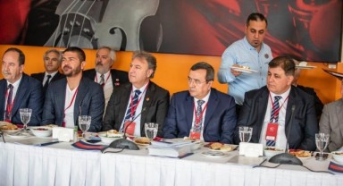 Başkan Gürkan, Roman Çalıştayı’nda