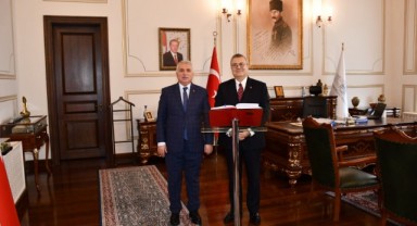 Büyükelçi Yörük’den Vali Yıldırım’a ziyaret