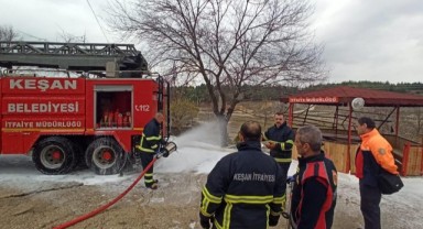 İtfaiye ekipleri 1 yılda 445 yangına müdahale etti