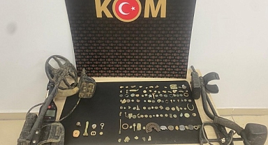 Tarihi eser kaçakçısı 3 zanlı yakalandı