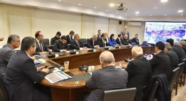 TBMM İçişleri Komisyonu üyeleri Vali Kırbıyık'ı ziyaret etti