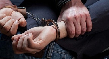 Uyuşturucuyla yakalanan 4 şüpheli gözaltına alındı