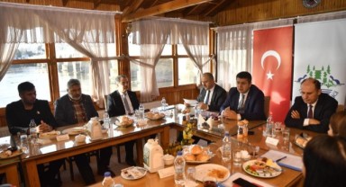 Vali Kırbıyık, okul müdürleriyle buluştu 