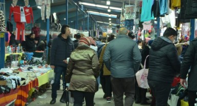 Yeni yılda komşu kapımızı çalmıyor