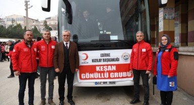 46 Kızılay gönüllüsü deprem bölgesine gitti