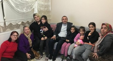 CHP’den depremzede ailelere ziyaret