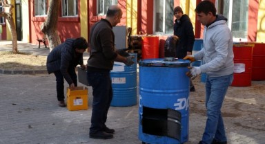 Depremzedeler için soba üretimi yapılıyor