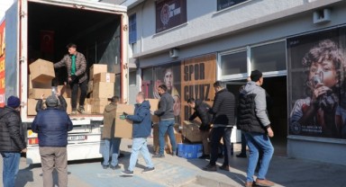 Depremzedeler ihtiyaçlarını sosyal marketten karşılıyor
