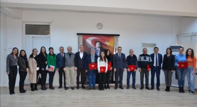 Emekliliğe ayrılan personele ‘Teşekkür Beratı’