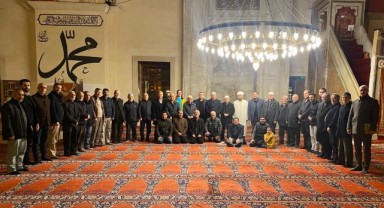 Erbakan ve depremde vefat edenler için hatim duası