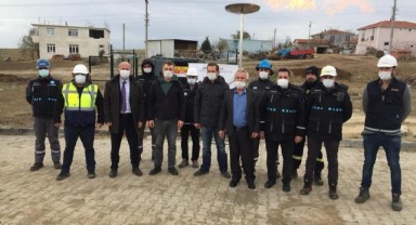 Esetçe Beldesinde ilk doğalgaz verildi