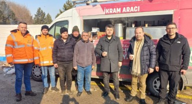 Gürkan, depremin vurduğu Elbistan’da