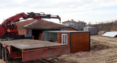 Konteyner ev üreticileri deprem bölgeleri için mesaide