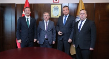 Rektör yardımcılığına Aydoğdu atandı