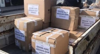 Yardım malzemeleri deprem bölgesine gönderiliyor
