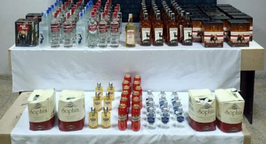 132 şişe kaçak içki ele geçirildi