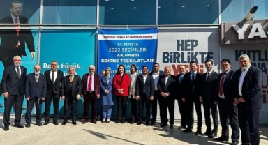 AK Parti’de temayül yoklaması